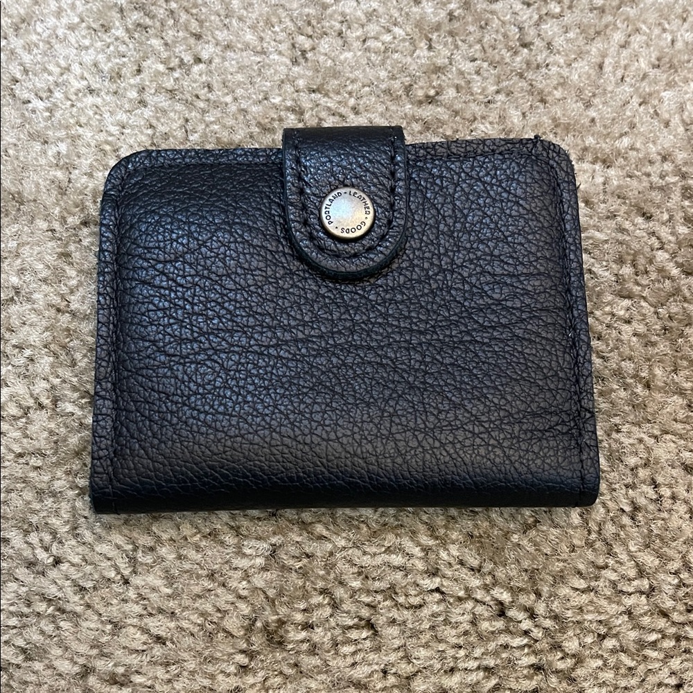 Portland Leather Black Mini Bifold Wallet